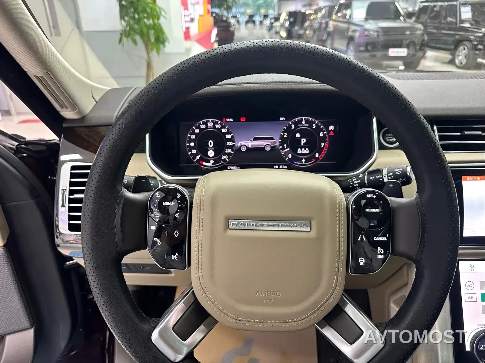 Land Rover Range Rover 2021 3.0 L6 Heritage Edition — фото 15