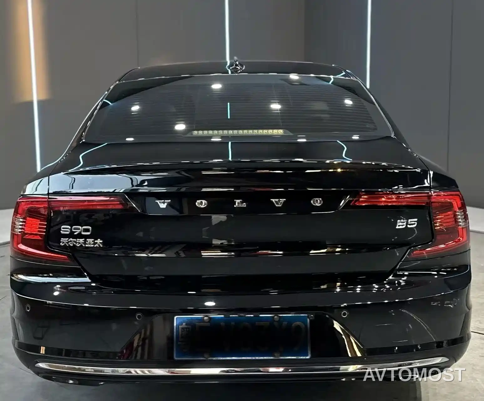 Volvo S90 2023 B5 Intelligent Comfort Luxury Edition — фото 7