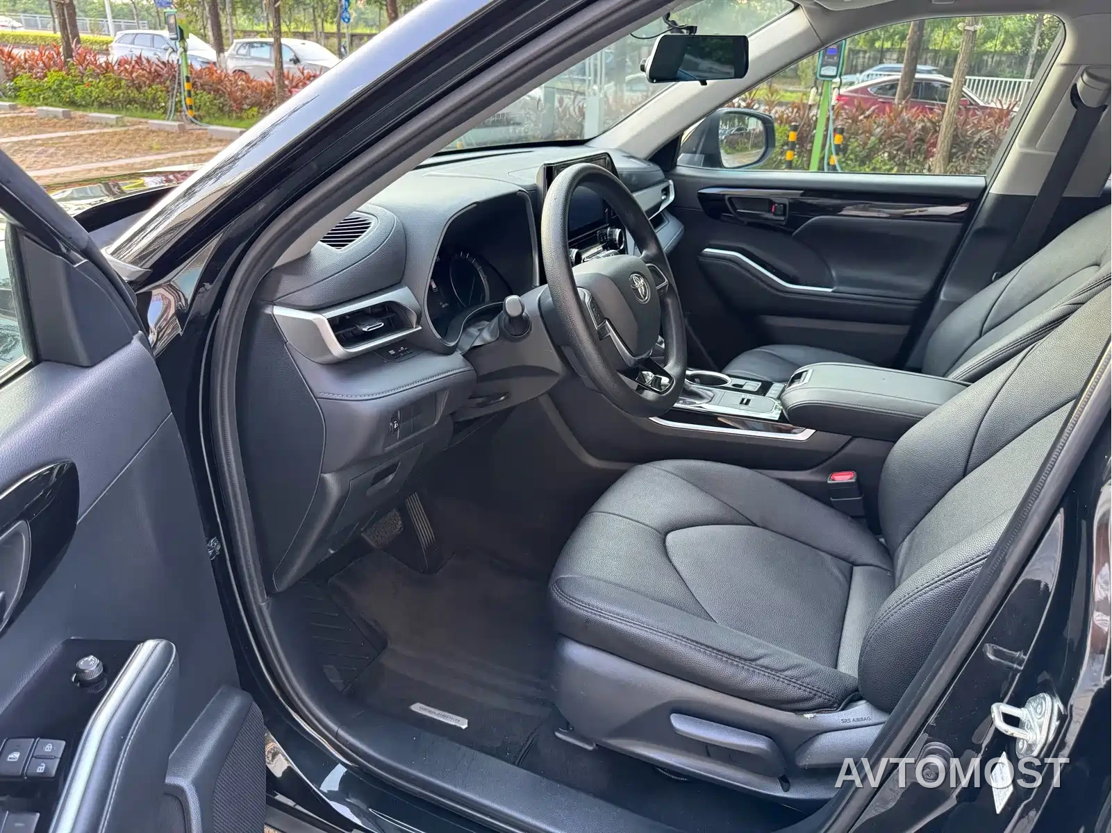 Toyota Highlander 2022 Dual Engine 2.5L 2WD Elite 5-Seater — фото 5