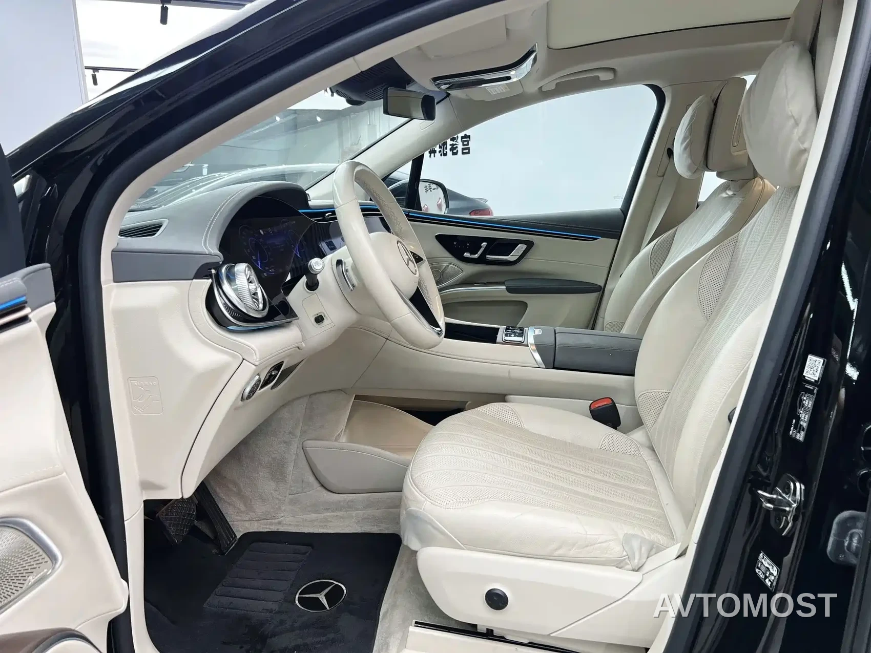 Mercedes-Benz EQS SUV 2023 450 4MATIC Pioneer Edition — фото 13