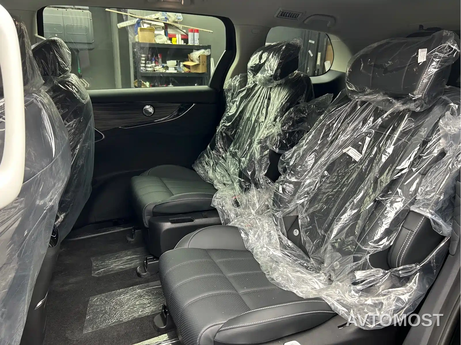 Dongfeng Fengxing Starlight V9 2026 Beyond Joy Series 200km Comfort — фото 6