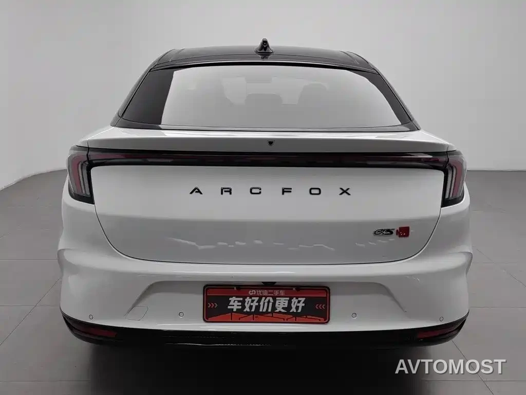 Arcfox Alpha S 2022 HI Version Premium Edition — фото 3