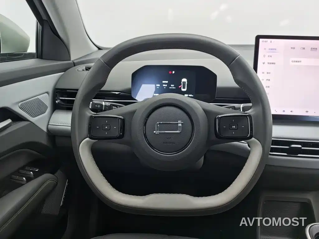 Besturn Yueyi 03 2025 445km Premium Selection Edition — фото 9