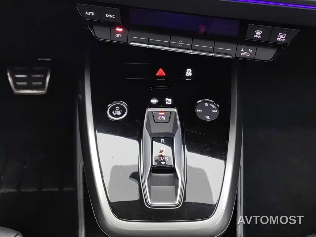 Audi Q4 e-tron 2024 40 e-tron Pioneer Edition — фото 11