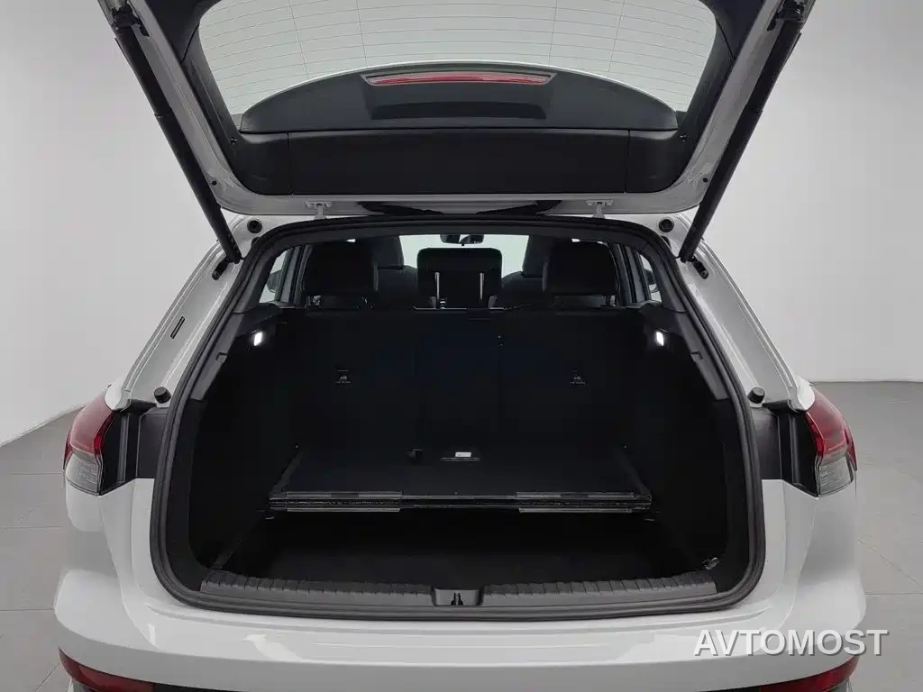 Audi Q4 e-tron 2024 40 e-tron Pioneer Edition — фото 14