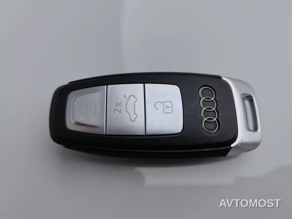 Audi Q4 e-tron 2024 40 e-tron Pioneer Edition — фото 17