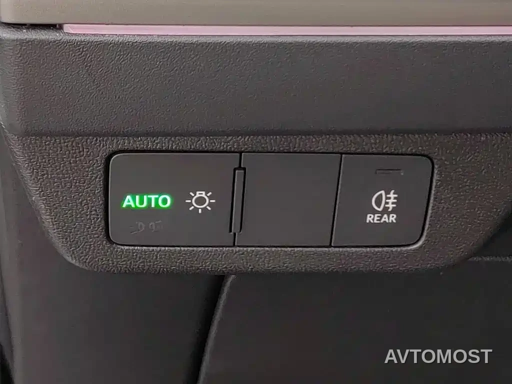 Audi Q4 e-tron 2024 40 e-tron Pioneer Edition — фото 19