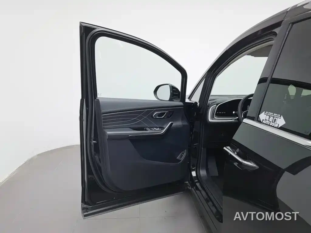 SAIC Maxus G90 2022 2.0T Galaxy 7-Seater Edition — фото 7