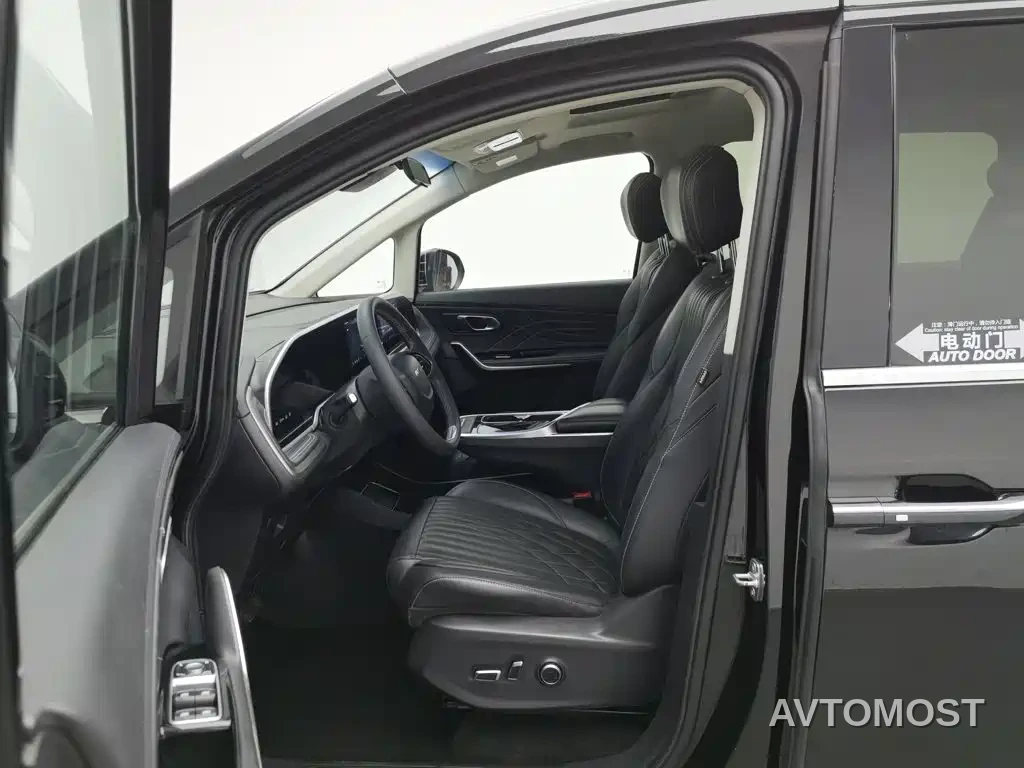SAIC Maxus G90 2022 2.0T Galaxy 7-Seater Edition — фото 9