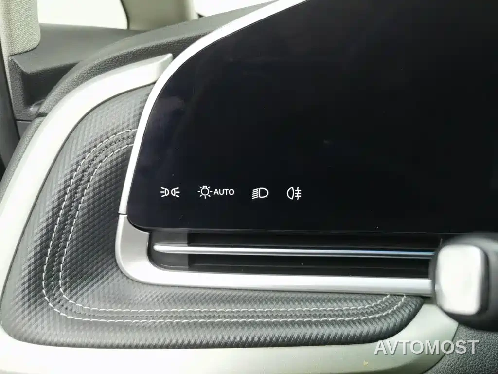 SAIC Maxus G90 2022 2.0T Galaxy 7-Seater Edition — фото 19
