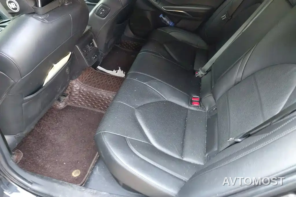 Toyota Avalon 2019 Hybrid 2.5L Luxury Edition China VI — фото 11