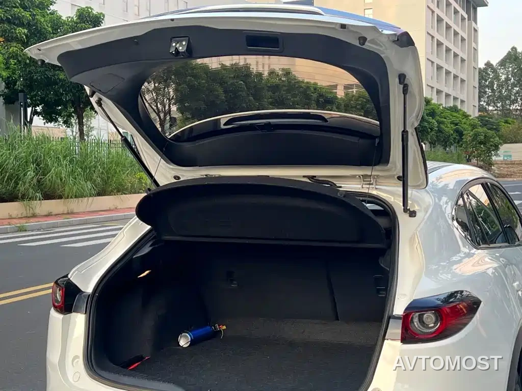 Mazda CX-4 2021 2.0L Auto FWD Skyactiv Explorer Edition — фото 29