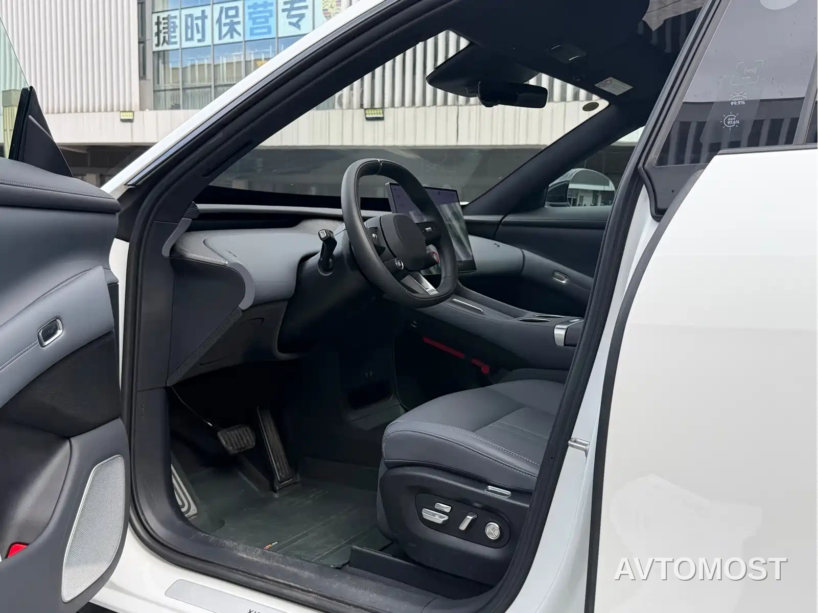 Xiaomi YU7 2025 Extended Range RWD Edition — фото 4