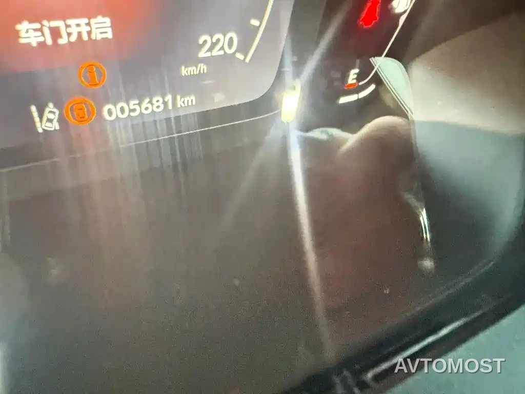 Honda Civic 2023 2.0L e:HEV Sport Edition — фото 9