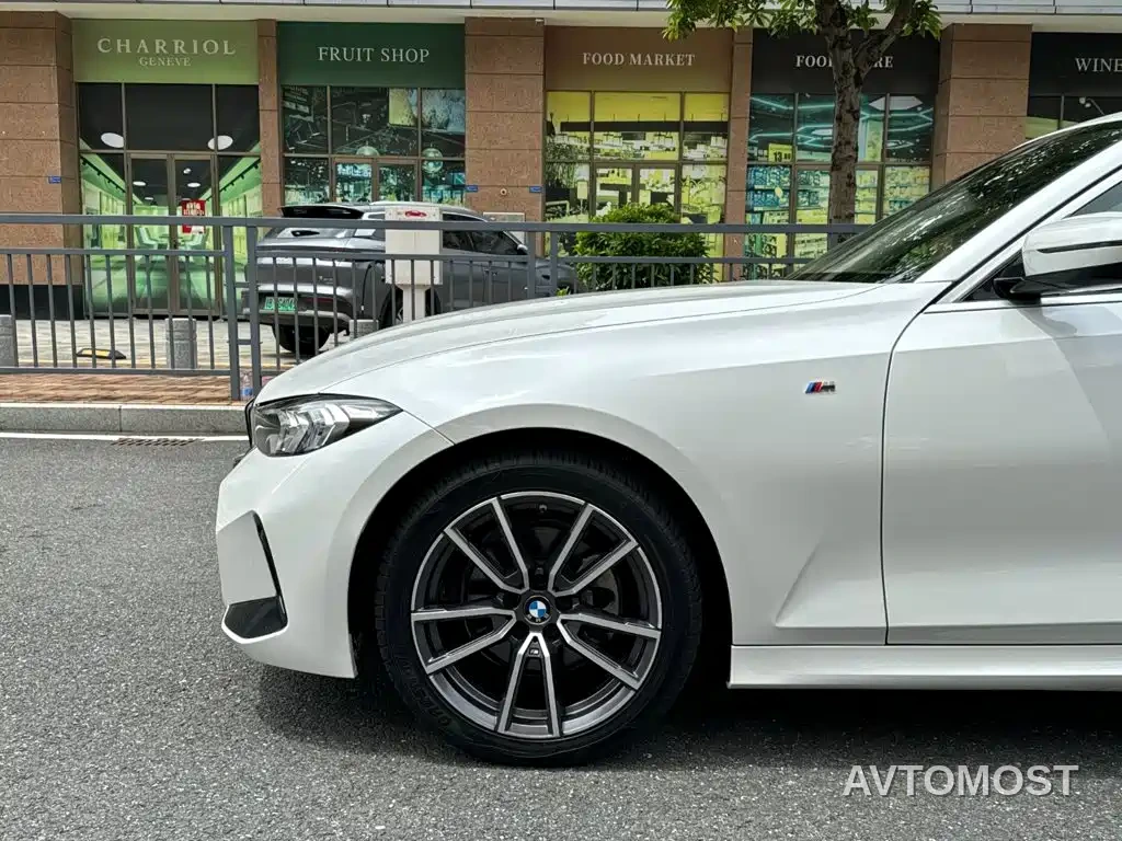 BMW 3 Series 2024 320Li M Sport Package — фото 6
