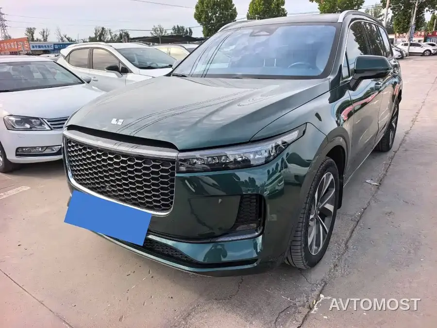 Li ONE 2021 Extended Range 6-Seater