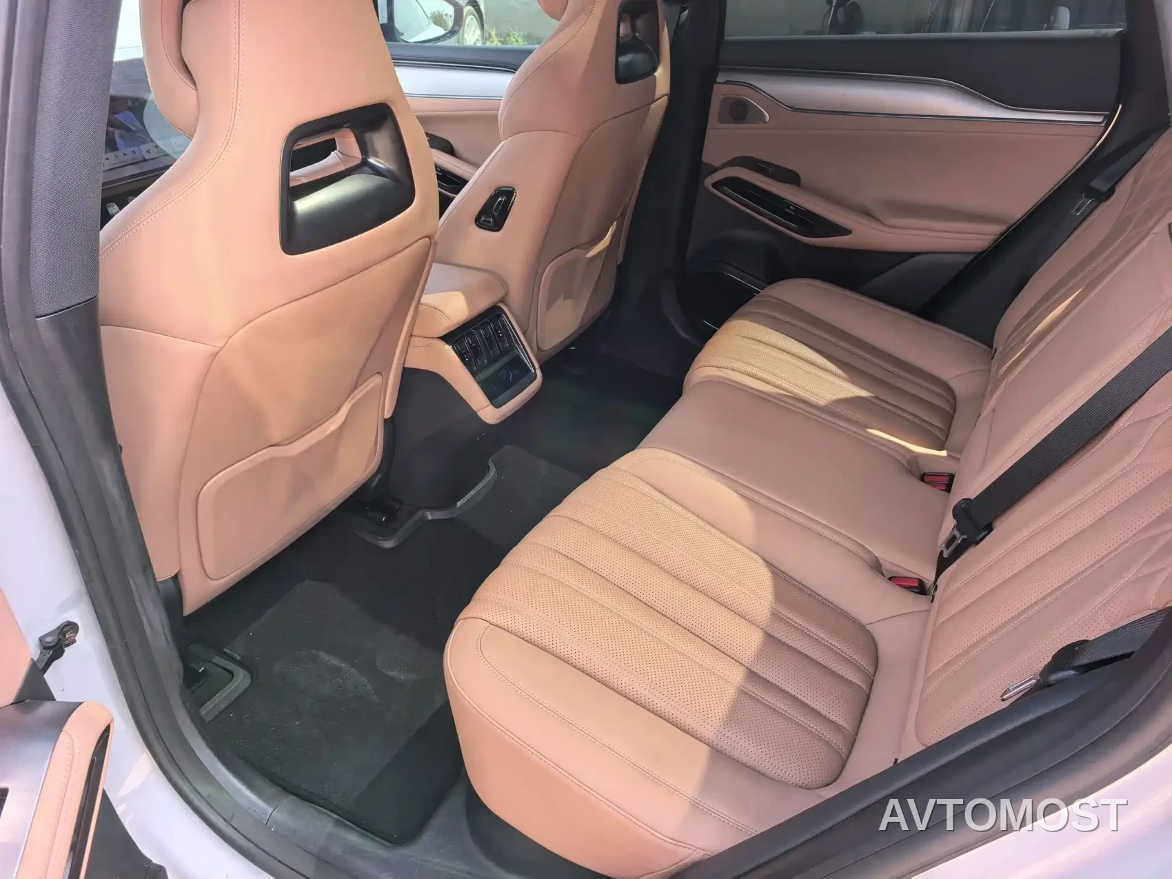BYD Song L EV 2024 Model 662km Excellence — фото 6