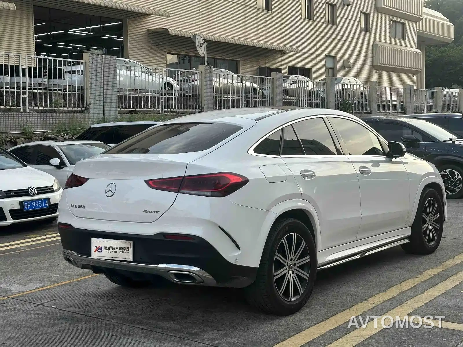 Mercedes-Benz GLE Coupe 2023 GLE 350 4MATIC Coupe SUV Fashion — фото 5