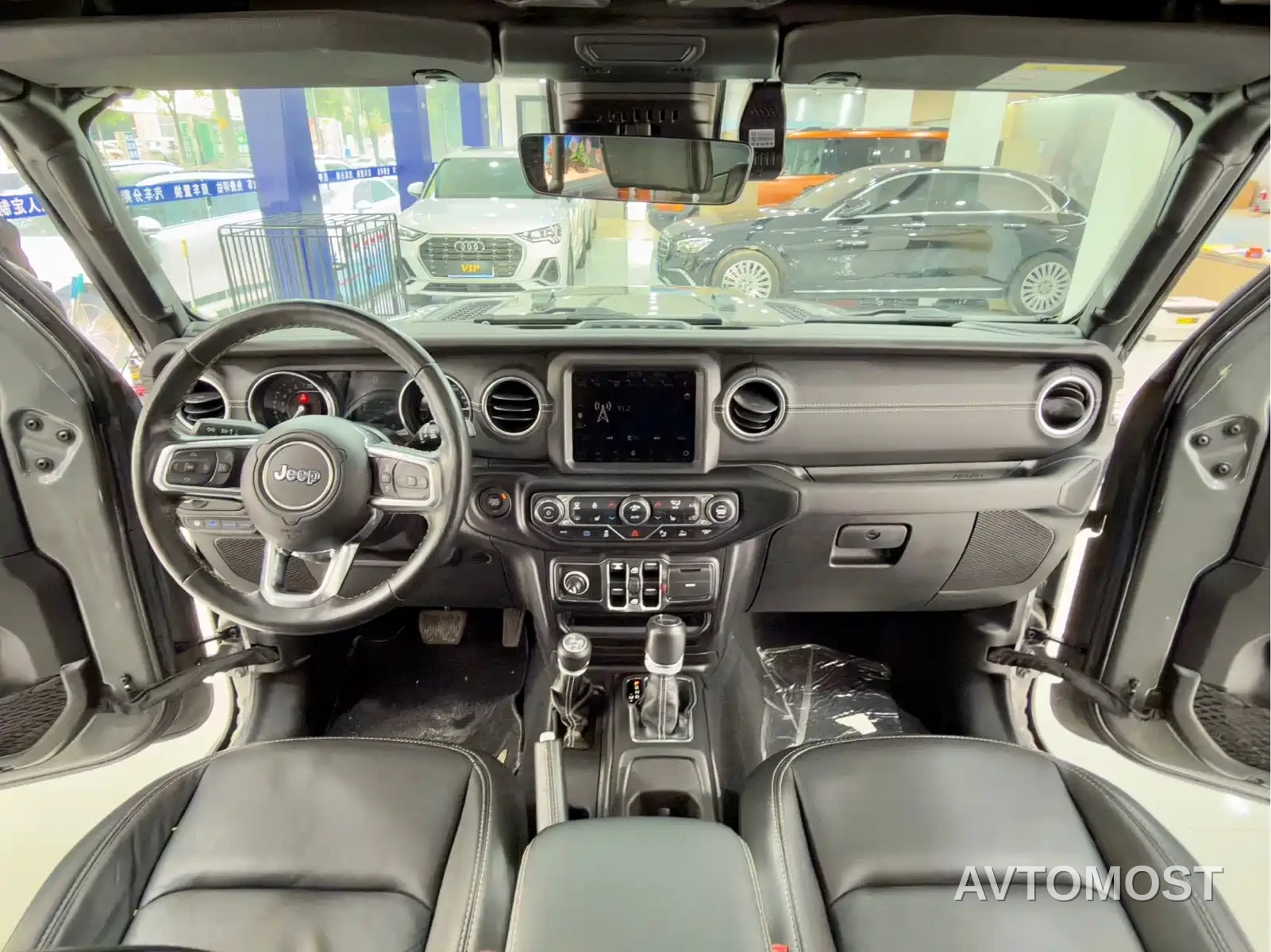 Jeep Wrangler 4xe 2021 4-Door 2.0T 4xe Sahara Launch Edition — фото 5