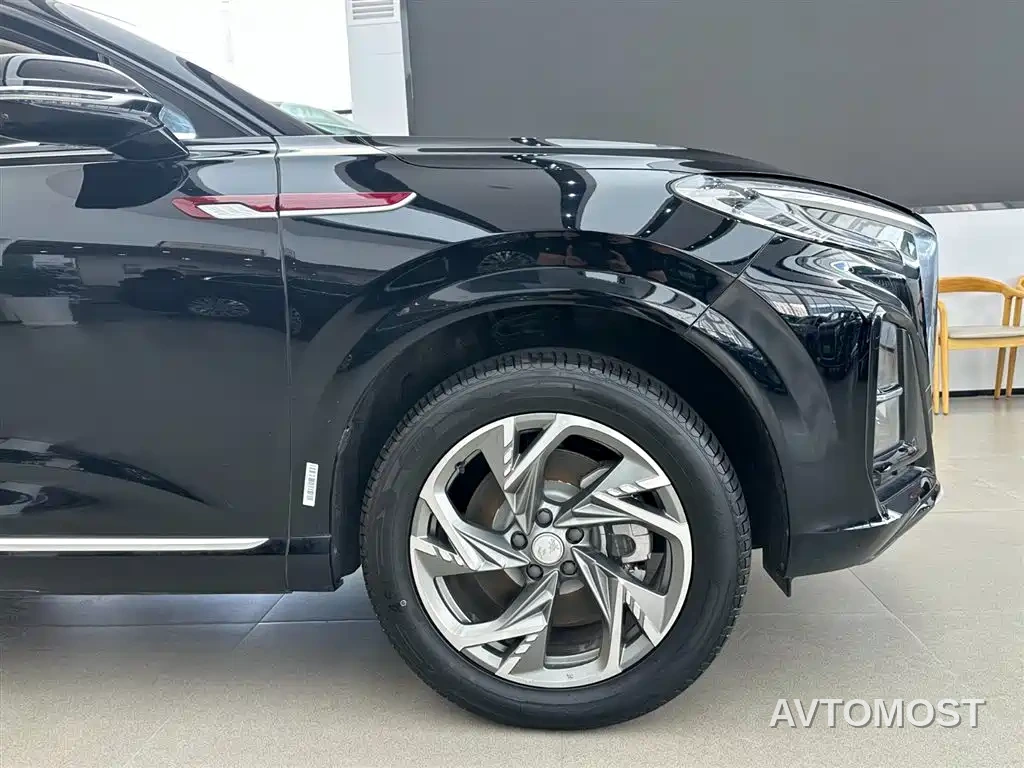 Hongqi HS3 PHEV 2024 PHEV 115km Power Edition — фото 3