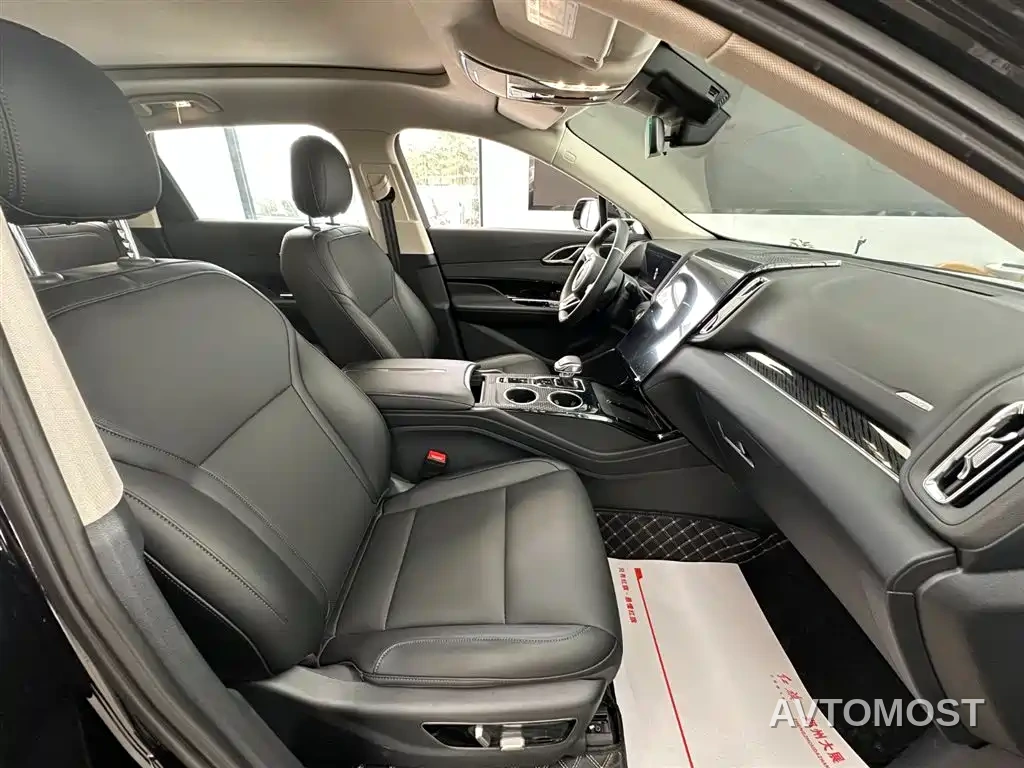 Hongqi HS3 PHEV 2024 PHEV 115km Power Edition — фото 6