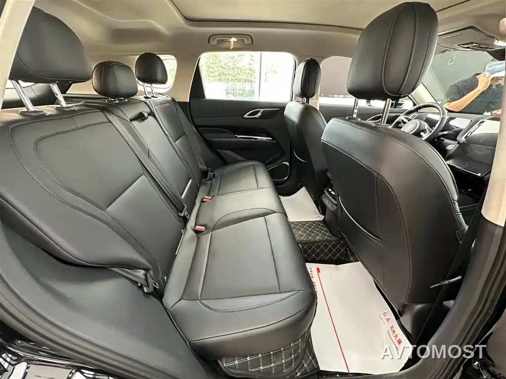Hongqi HS3 PHEV 2024 PHEV 115km Power Edition — фото 7