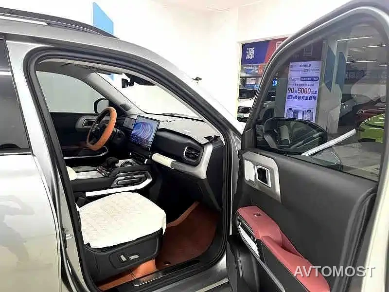 Fang Cheng Bao Titanium 3 2025 501KM AWD Smart Drive Ultra Edition — фото 4