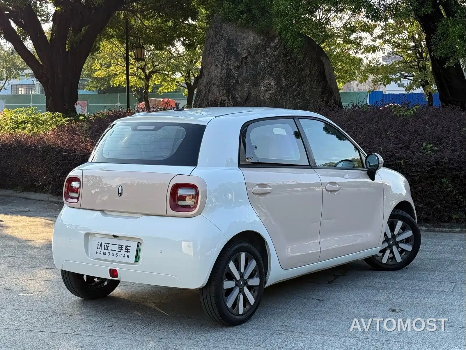 Ora Black Cat 2022 301km Cute Pet Edition (LFP) — фото 14