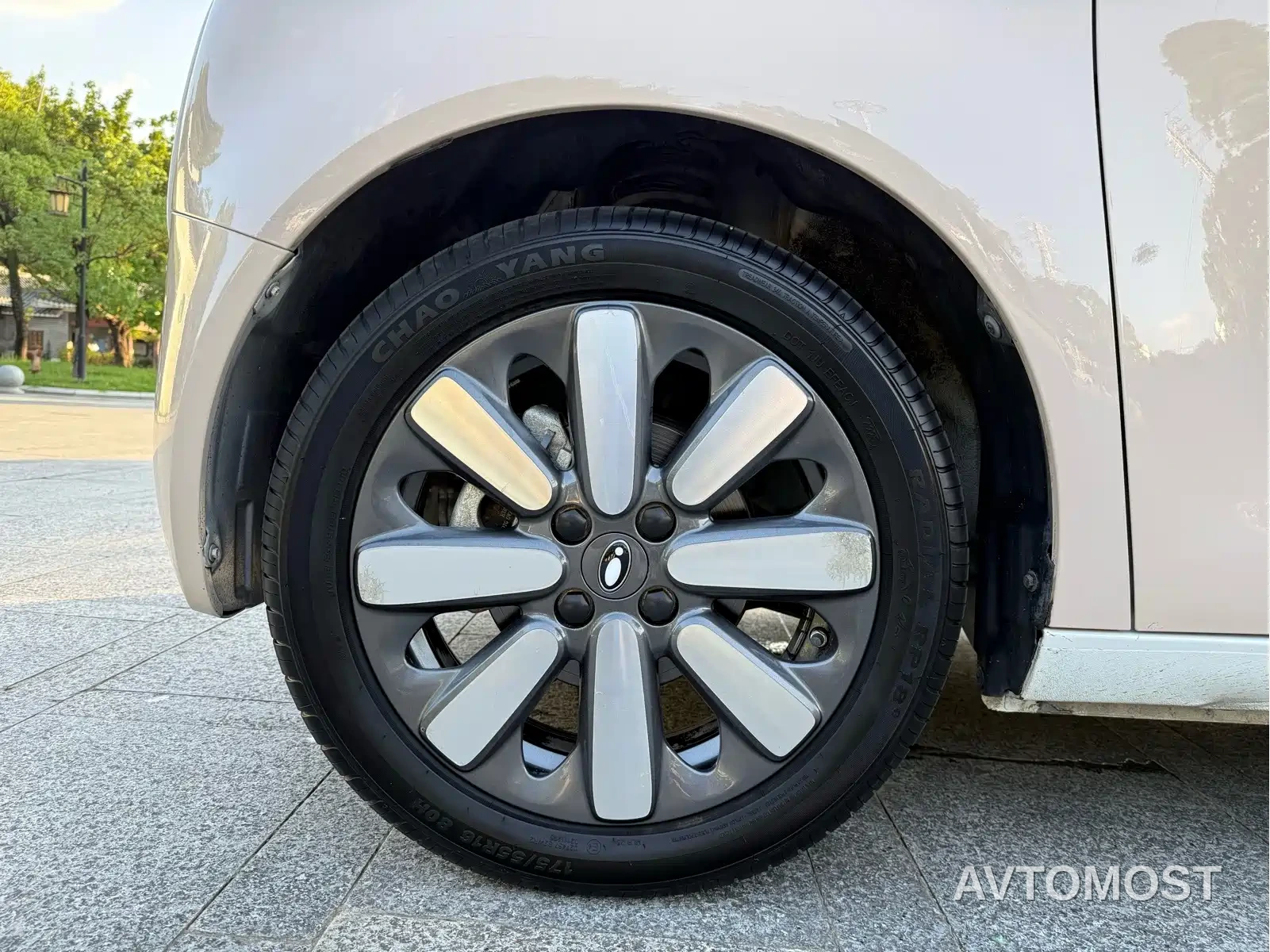 Ora Black Cat 2022 301km Cute Pet Edition (LFP) — фото 18