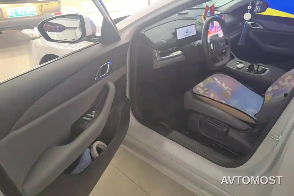 Geely Galaxy A7 2025 EM-i 70km Luxury Edition — фото 5