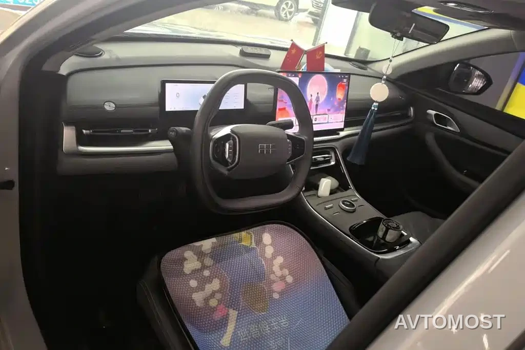 Geely Galaxy A7 2025 EM-i 70km Luxury Edition — фото 10