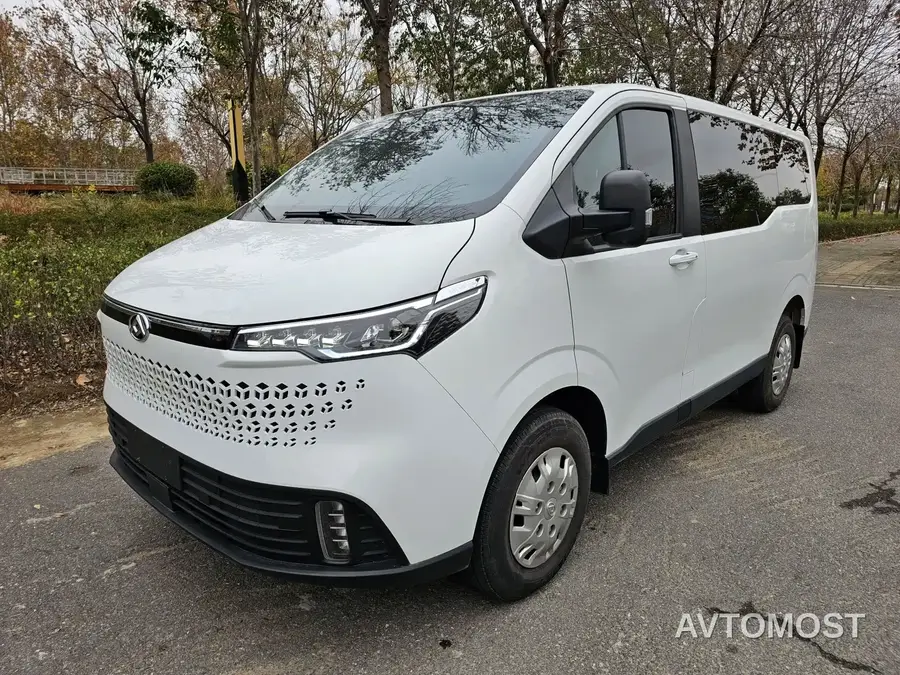 SAIC Maxus Xintu V70 2023 Model 2.0T Elite Edition Automatic Short Wheelbase Low Roof 5/6-Seater