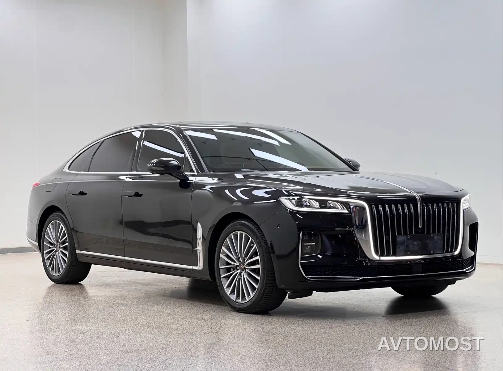 Hongqi H9 2022 2.0T Smart Connect Flag Smooth Edition — фото 3