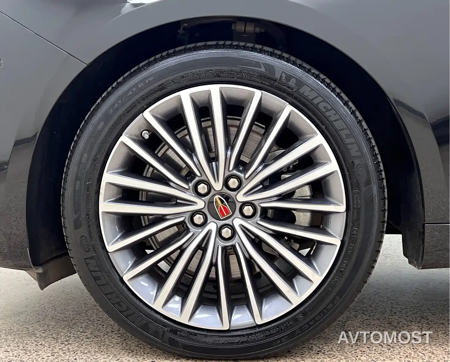 Hongqi H9 2022 2.0T Smart Connect Flag Smooth Edition — фото 28