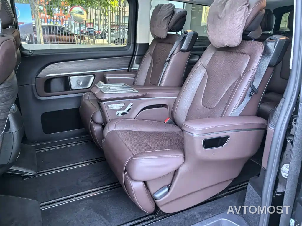 Mercedes-Benz V-Class 2024 V 300 L Long Wheelbase Luxury Edition — фото 4