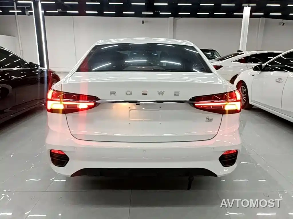 Roewe i5 2021 1.5L CVT Platinum Edition — фото 5
