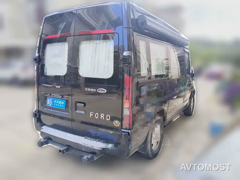 Ford New Generation Transit 2021 Model 2.2T Automatic Logistics Vehicle Pro Short Wheelbase 6-Seat Medium Roof China VI — фото 5