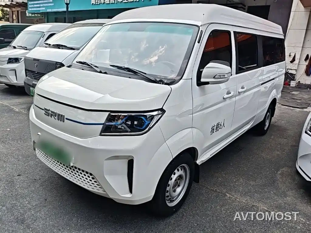 SRM Xinyuan Good Luck 2025 Voyage Edition BYD 42.3kWh 305km 6-seater — фото 1