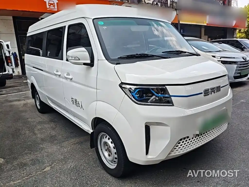 SRM Xinyuan Good Luck 2025 Voyage Edition BYD 42.3kWh 305km 6-seater — фото 4