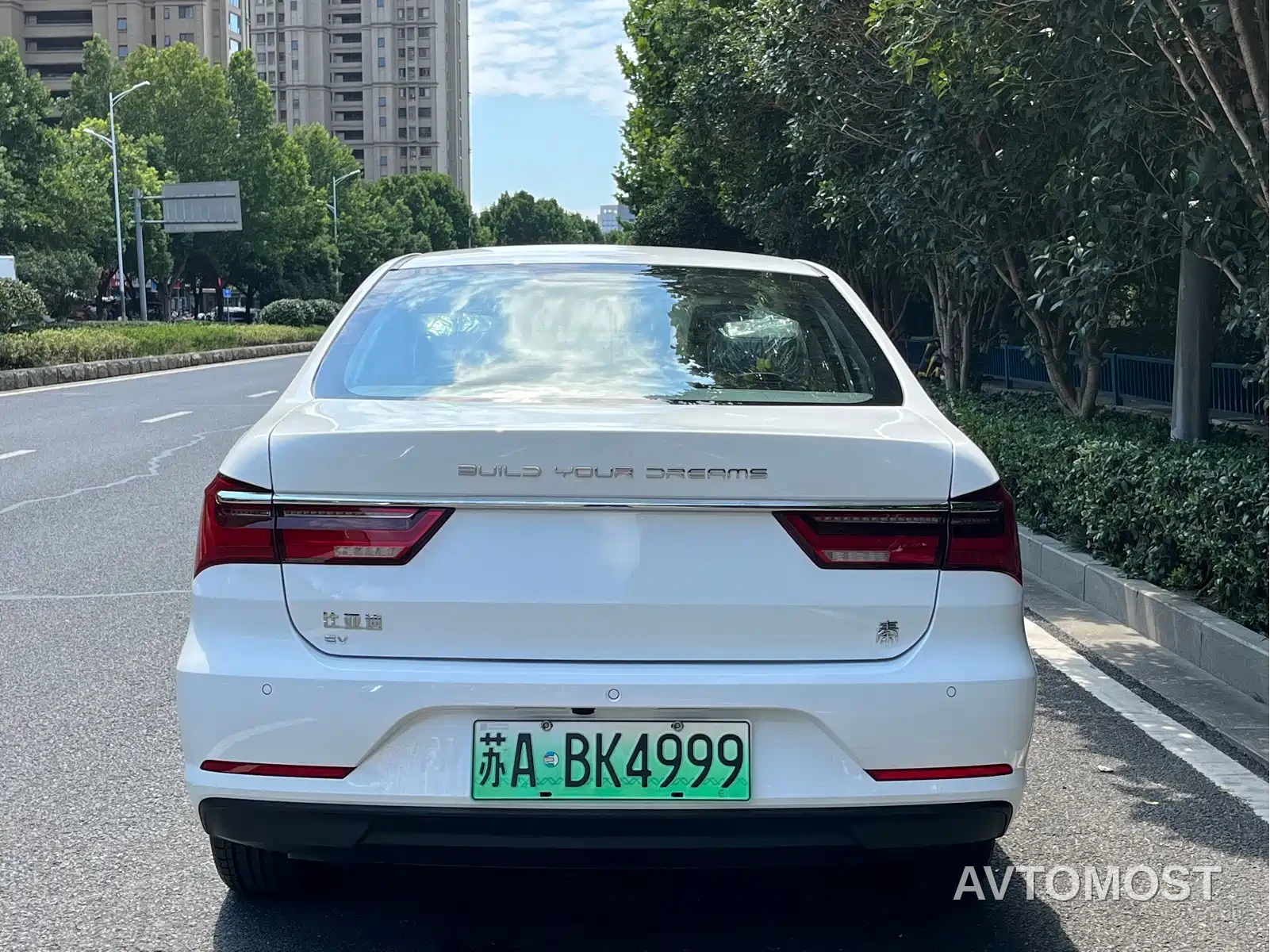 BYD Qin New Energy 2024 Travel Edition 450 — фото 5