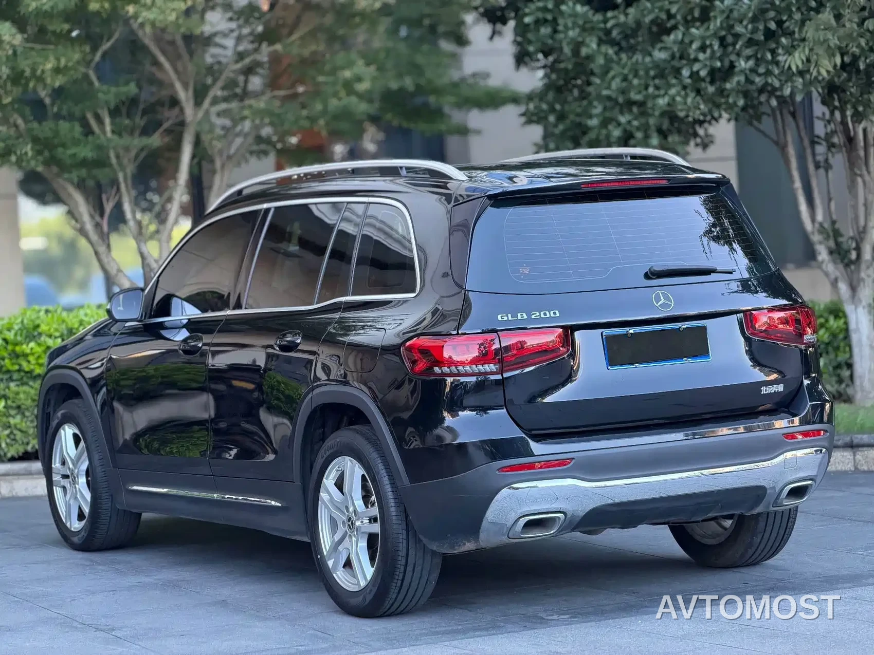 Mercedes-Benz GLB 2023 GLB 200 Dynamic — фото 10