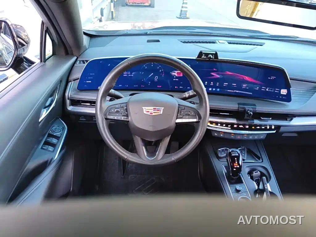 Cadillac XT4 2024 28T 2WD Premium — фото 14