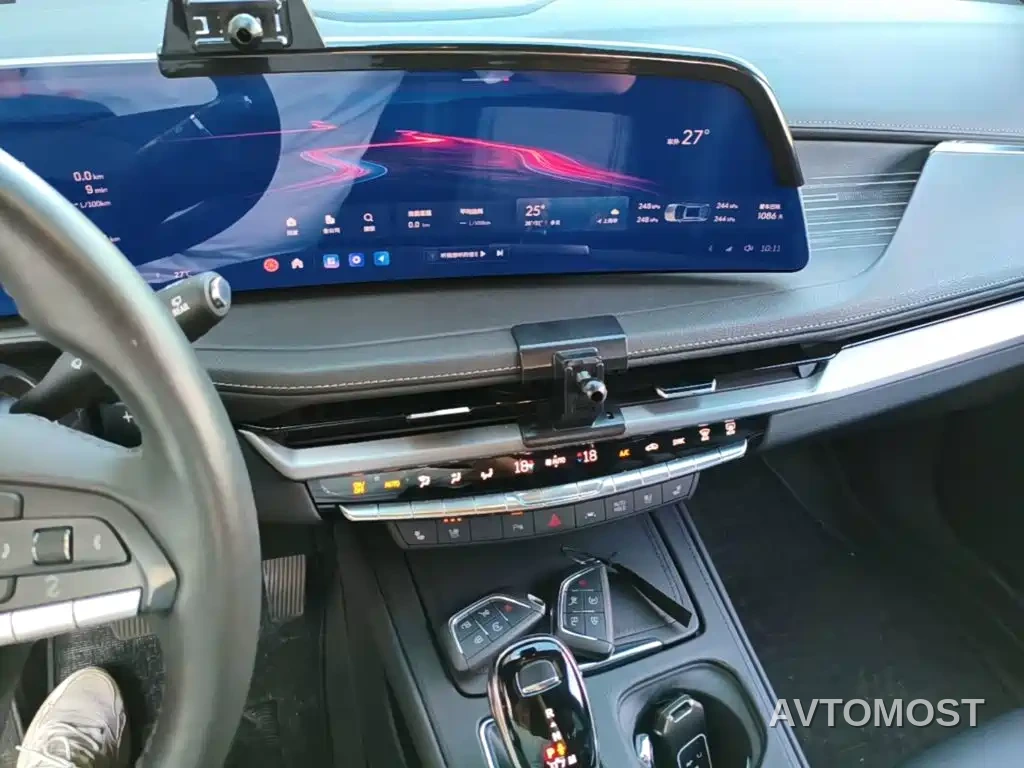 Cadillac XT4 2024 28T 2WD Premium — фото 17