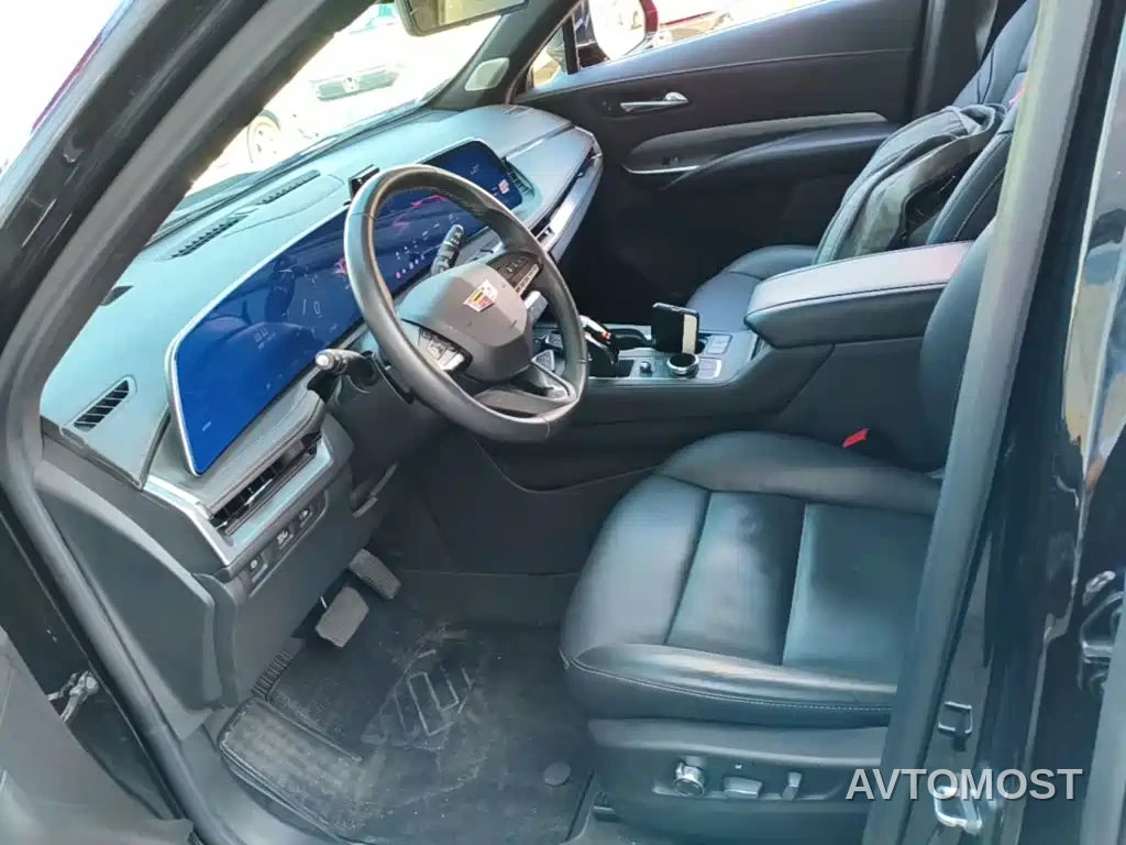 Cadillac XT4 2024 28T 2WD Premium — фото 19