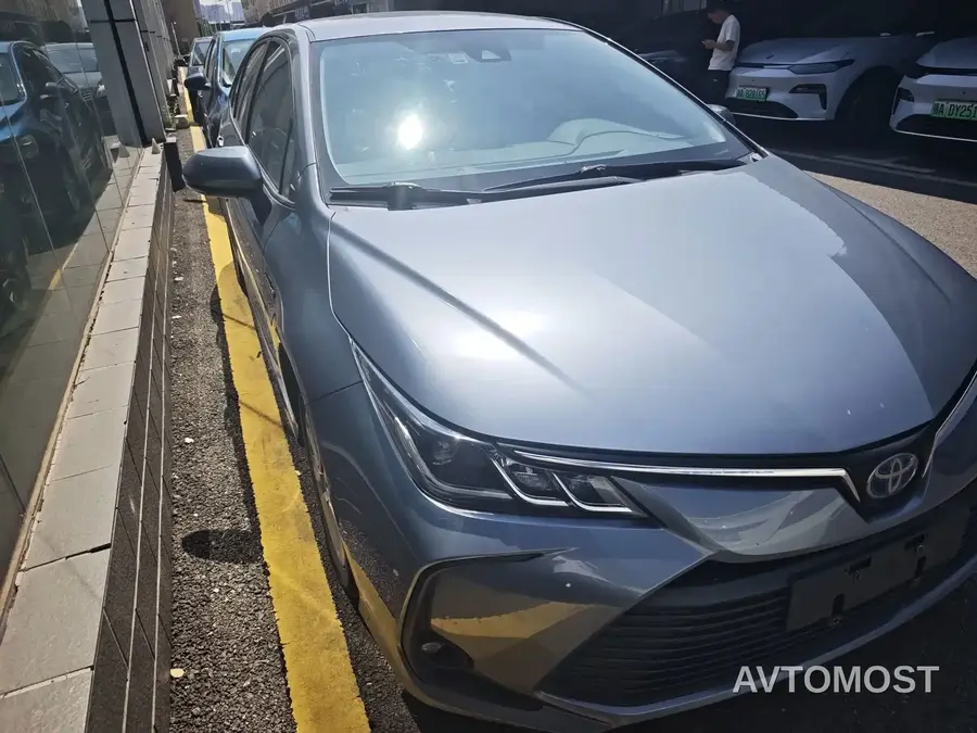 Toyota Corolla 2021 Hybrid 1.8L E-CVT Pioneer Edition