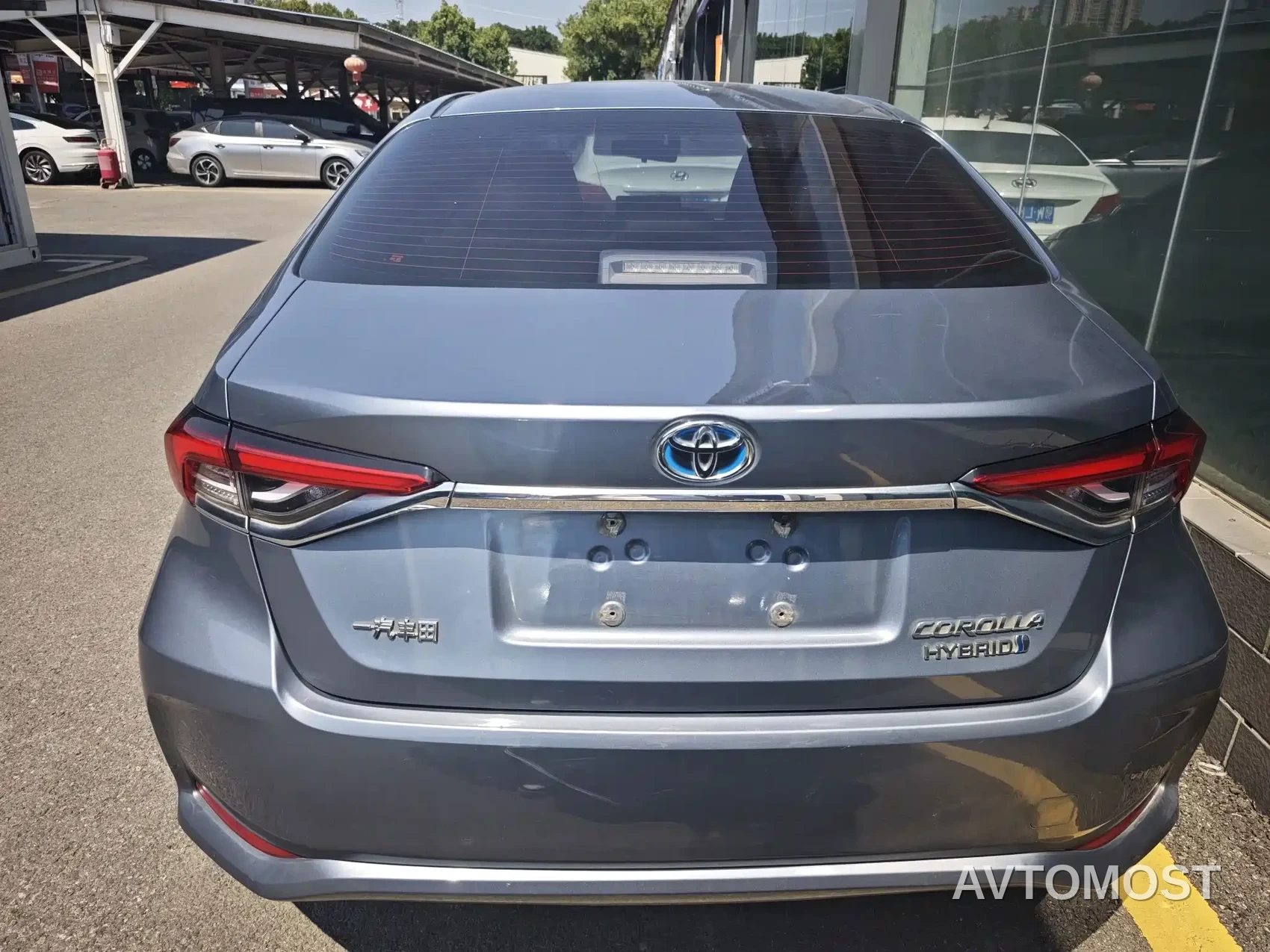 Toyota Corolla 2021 Hybrid 1.8L E-CVT Pioneer Edition — фото 13