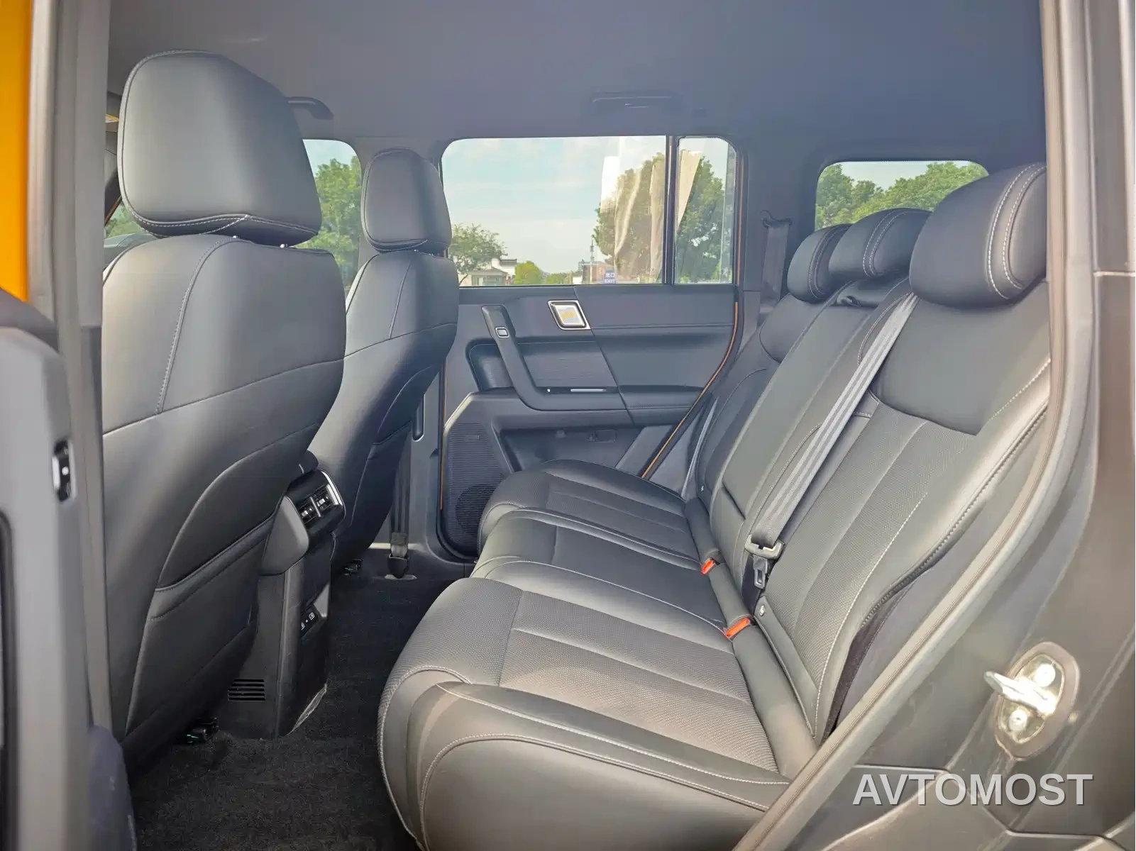 Chery Fengyun Storm X3L 2025 Model 4WD Premium Edition — фото 10