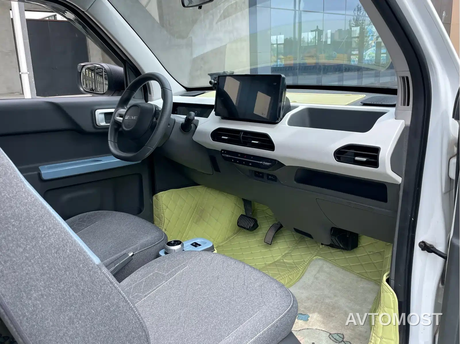 Geely Galaxy Panda 2023 Panda Mini 200km Endurance Bear — фото 5