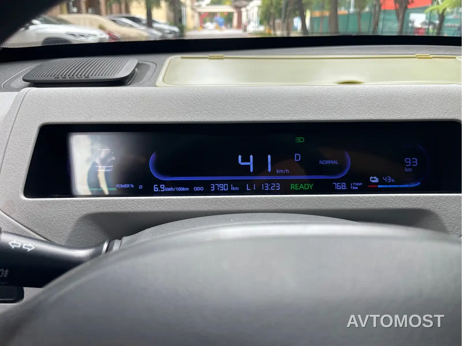 Geely Galaxy Panda 2023 Panda Mini 200km Endurance Bear — фото 9