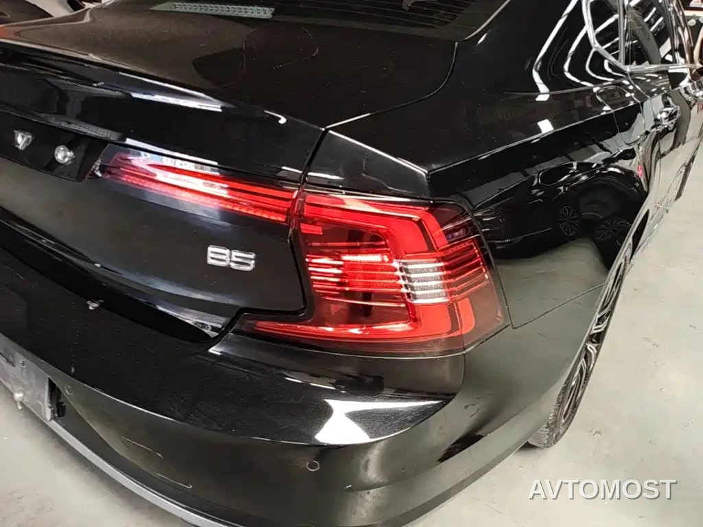 Volvo S90 2021 Model B5 Momentum Luxury Edition — фото 6